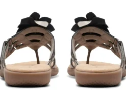 Women Clarks Women's Elizabelle Mae