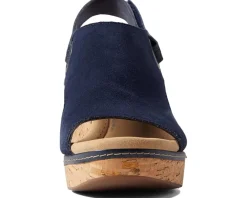 Clarks Women's Giselle Sea Sale