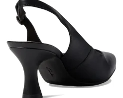 Clarks Women's Kataleyna Step New