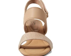 Women Clarks Women's Kyarra Faye