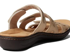 Women Clarks Women's Laurieann Cove