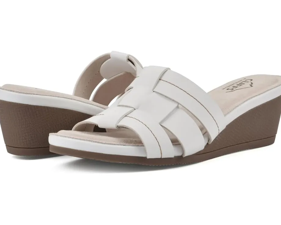 Women Cliffs by White Mountain Women's Candyce