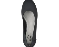 Women Cliffs by White Mountain Women's Boldness