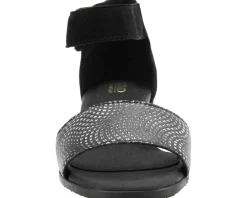 CLOUD Women's Kenzie Clearance