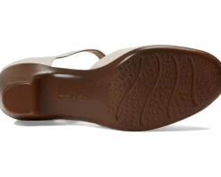 Women Easy Spirit Women's Clarice