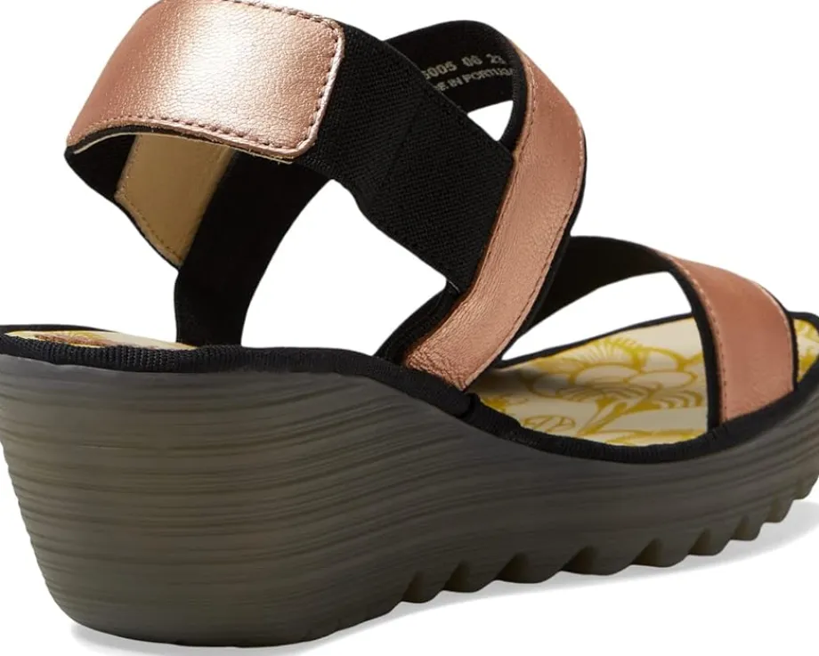 FLY LONDON Women's YACO416FLY Hot