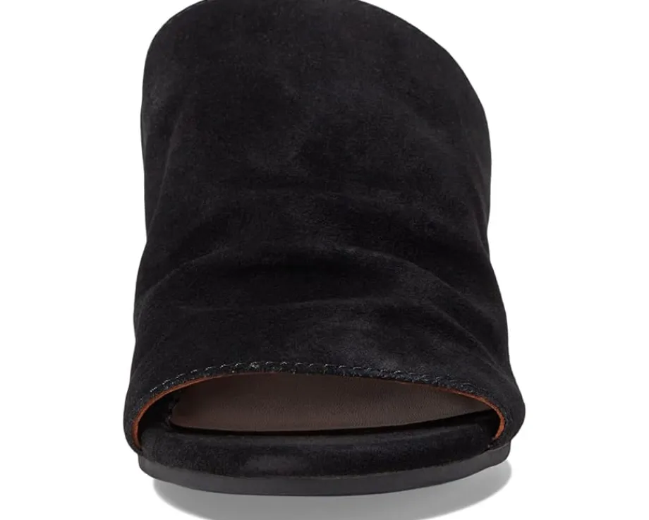 Women Gentle Souls by Kenneth Cole Women's Chas