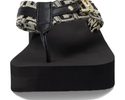 GUESS Women's Ediva Hot