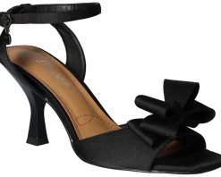 Women J. Renee Women's Nishia