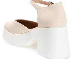 Journee Collection Women's Lizaa Pump Best