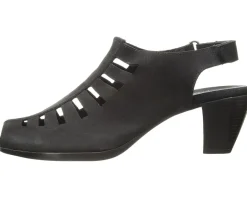 Women Munro Women's Abby