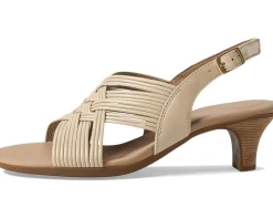 Women Munro Women's Marianna