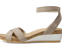 Women Naot Women's Wand