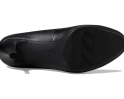 Women Naturalizer Women's Michelle