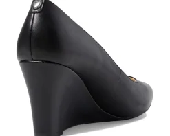 Women Nine West Women's Cal9X9