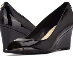 Women Nine West Women's Cape9X9