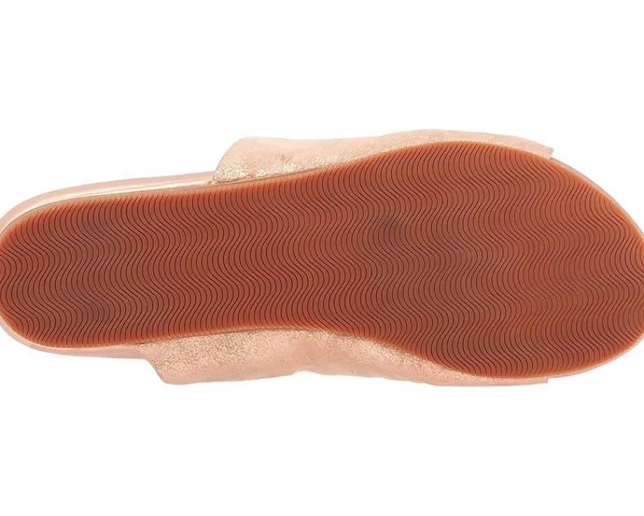 SoftWalk Women's Camano Clearance