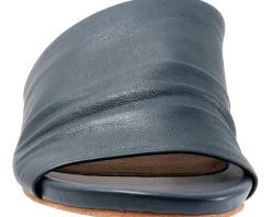 Women SoftWalk Women's Camano