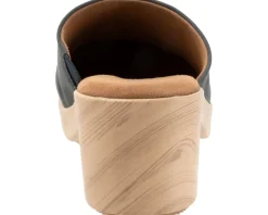 SoftWalk Women's Felida Best