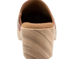 SoftWalk Women's Felida New