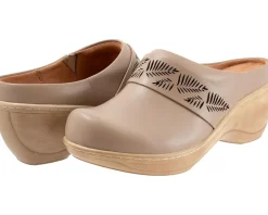 SoftWalk Women's Melita