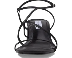 Steve Madden Women's Remmi Hot