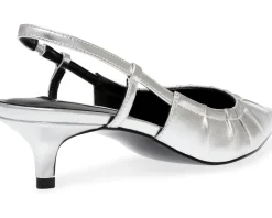 Steve Madden Women's Syrie Clearance