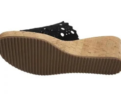 Vaneli Women's Cammie Best