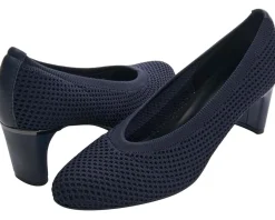 Vaneli Women's Darrie Hot