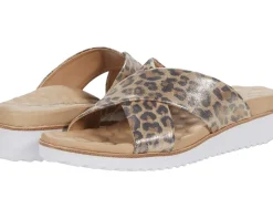 Women Walking Cradles Women's Hudson