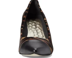 Women Walking Cradles Women's Stevie