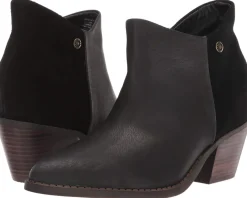 Yellow Box Women's Dannika Hot