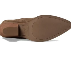 Women Blondo Wrangle Waterproof