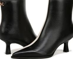 Women Circus NY by Sam Edelman Yuki