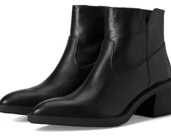 Women La Canadienne Yvette