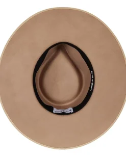 Women Lack of Color Zulu Rancher